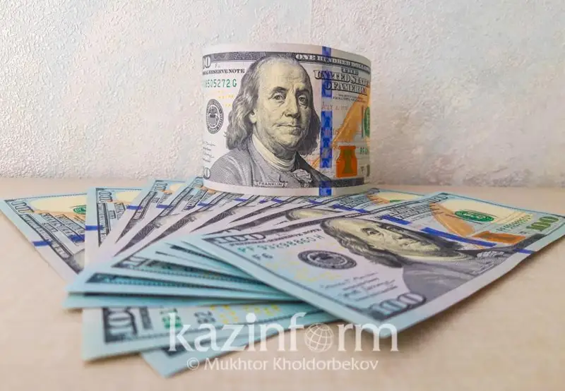 دوللار ەكىنشى كۇن قاتارىنان قىمباتتاپ جاتىر