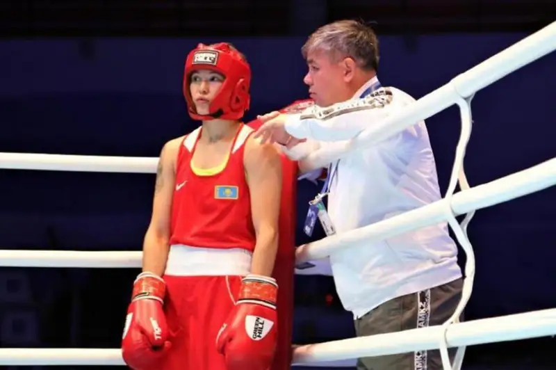 Қозоғистонлик боксчи Алуа Балқибекова жаҳон чемпионатининг ярим финалига чиқди