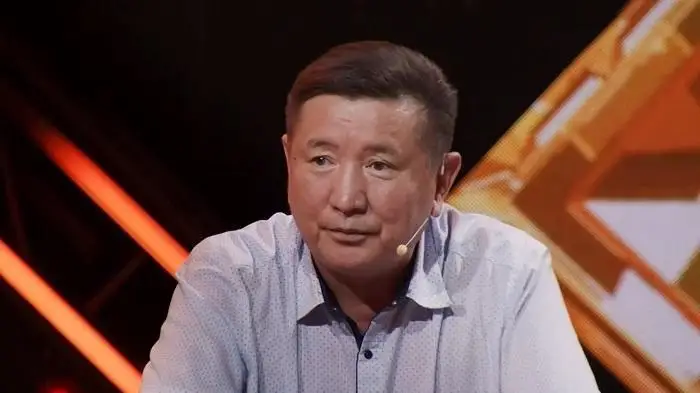 ءدىندى قارۋعا اينالدىرىپ الدىق - اكتەر بەكجان تۇرىس