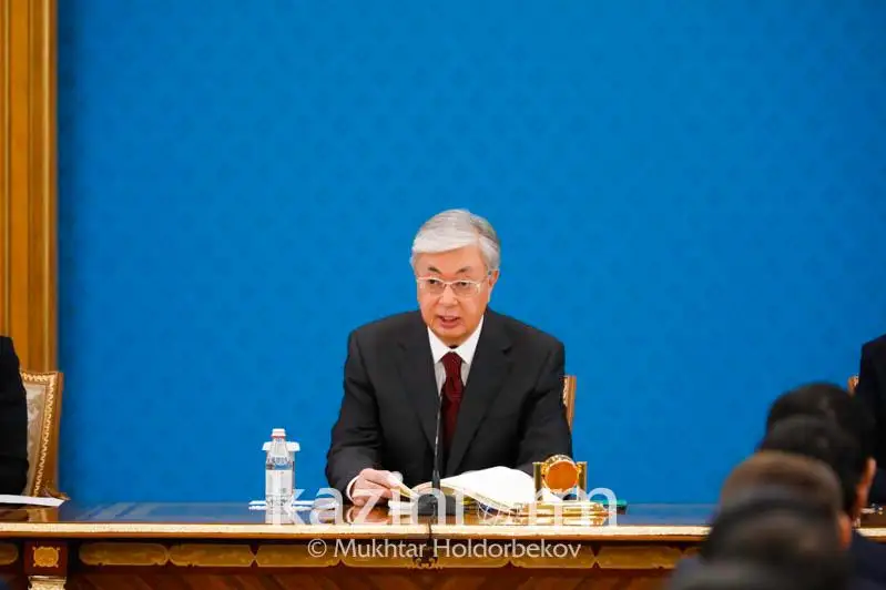 托卡耶夫总统：近年来国家机关单位进行了500多次调整