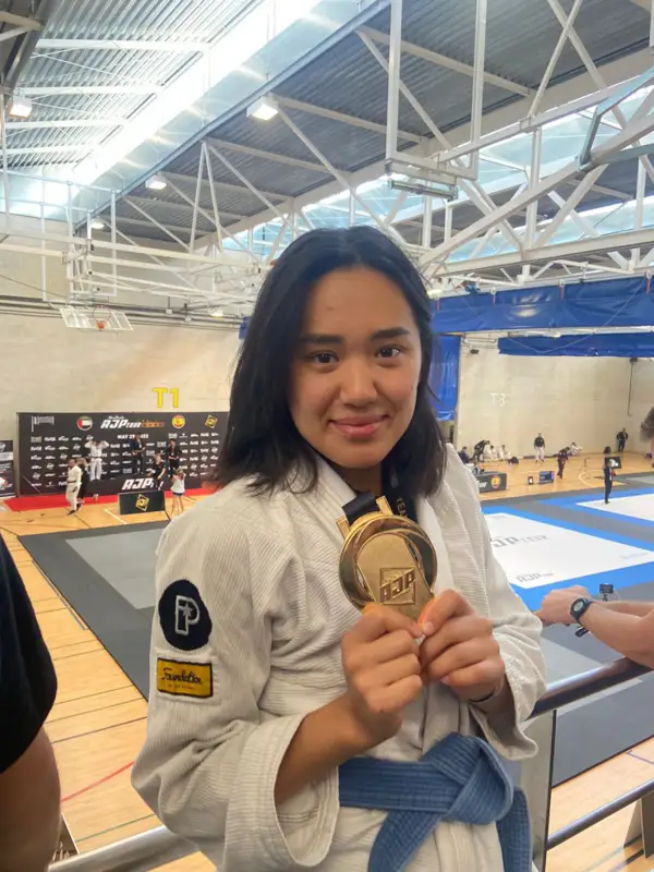 قازاق قىزى دجيۋ- دجيتسۋدان حالىقارالىق تۋرنيردە جەڭىمپاز اتاندى