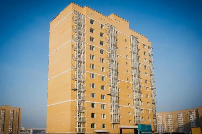 الداعى ەكى ايدا باسپانا قىمباتتامايدى - قۇرىلىسشىلار قاۋىمداستىعى