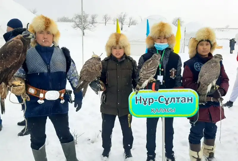 Никогда не забуду слезы беркута при прощании с дедушкой  - кусбеги Диас Кунтуган