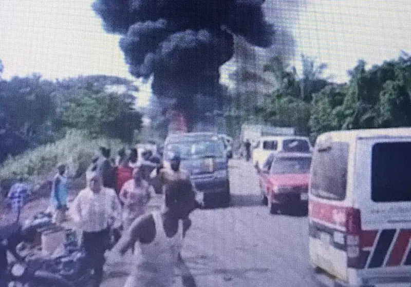 Бензовоз взорвался в Нигерии