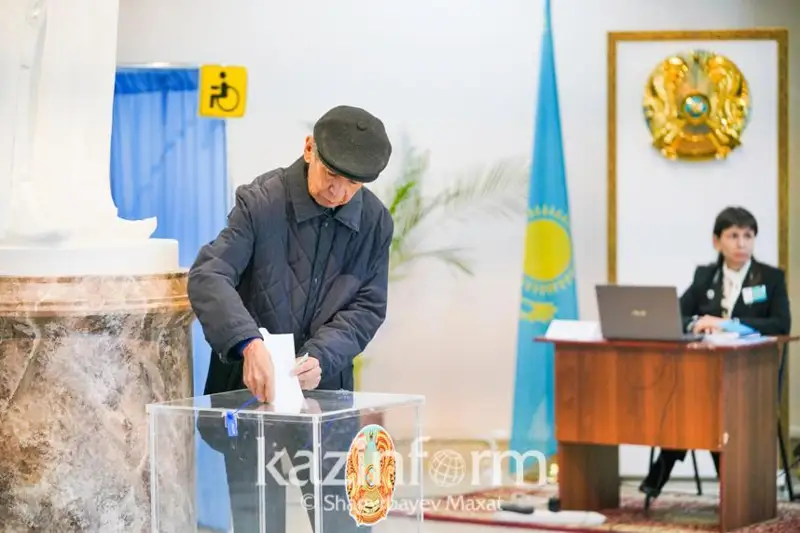 Халқаро кузатувчи: Канада ва Қозоғистондаги сайловлар ўртасида катта фарқ йўқ