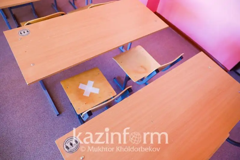 ЖССТ CОVID-19 тарқалишига қарши кураш чораси сифатида мактабларни ёпмасликка чақирмоқда