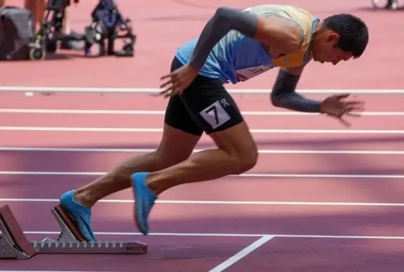 قازاقستاندىق جەڭىل اتلەت ا ق ش- تاعى الەم چەمپيوناتىنىڭ جارتىلاي فينالىنا شىقتى