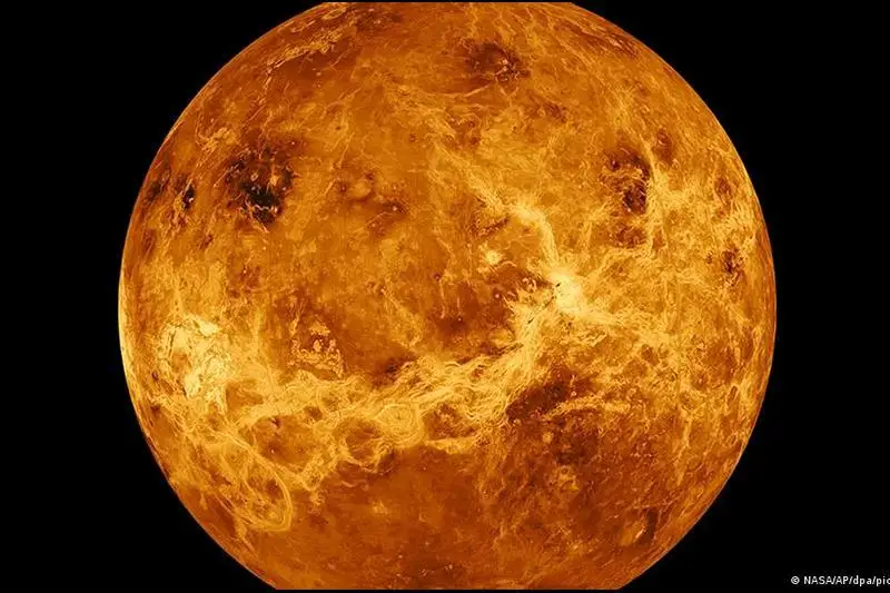 NASA Венерани ўрганиш бўйича янги миссияларни тақдим этди