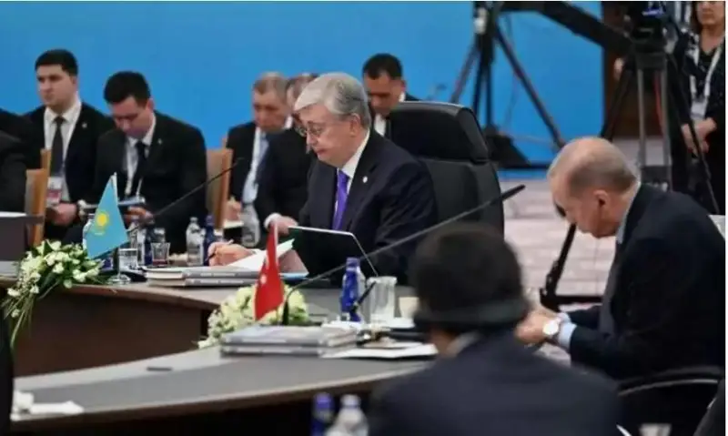 تۇركى مەملەكەتتەرى ۇيىمىنىڭ سامميتىندە ءبىرقاتار قۇجاتقا قول قويىلدى