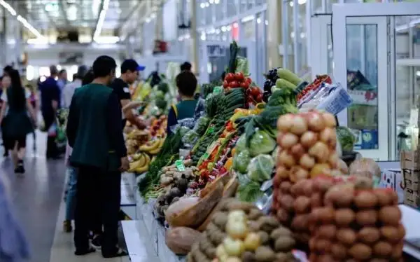 نۇر-سۇلتان بازارلارىندا ازىق- تۇلىك باعاسى قانداي؟