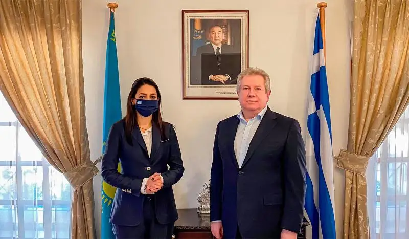 哈萨克斯坦驻希腊大使会见出生在奇姆肯特的希腊最年轻议员