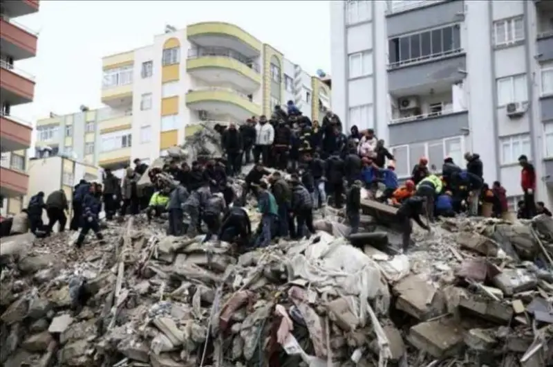 بولات وتەمۇراتوۆ قورى تۇركيادا ءزىلزالادان زارداپ شەككەندەرگە 5 ميلليون دوللار ءبولدى