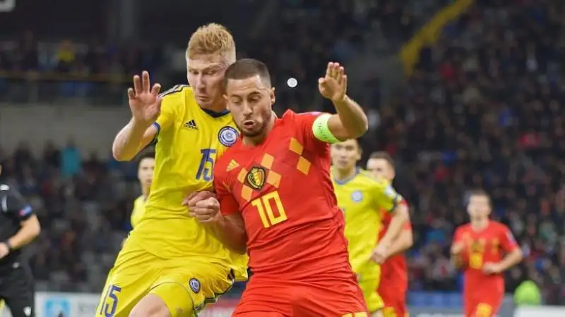 بيىل «التىن دوپتى» كىم الادى؟