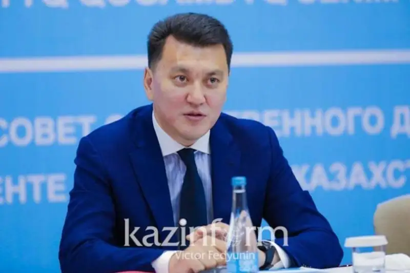 ҚР Давлат маслаҳатчиси Халқаро Туркий академияси президенти  билан учрашди