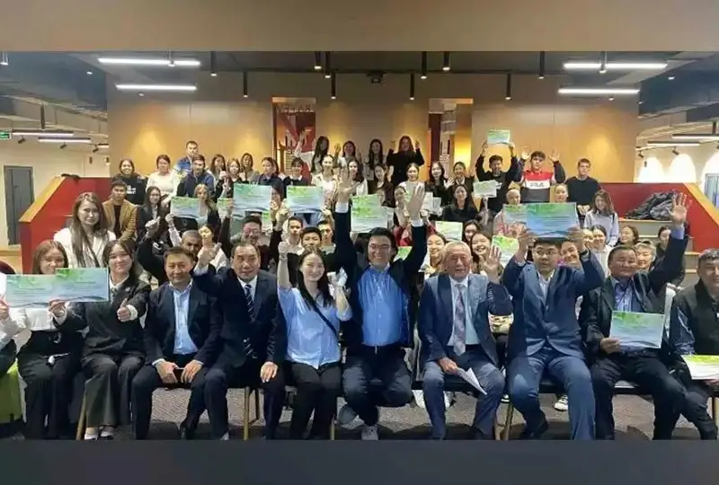 Қозоғистонда янги сиёсий партия рўйхатдан ўтказилди