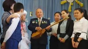 وزبەكستاندا 400-گە جۋىق قازاق مەكتەبى بار