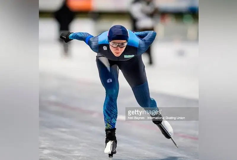 Конькида учиш: Қозоғистонлик ёш спортчи Жаҳон чемпионатида иккинчи олтин медални қўлга киритди