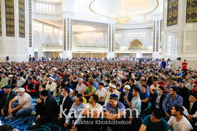 Қозоғистонда Рамазон ҳайити намозининг вақти маълум қилинди