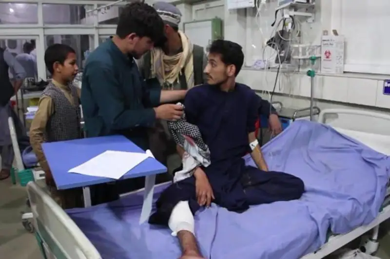 Афғонистонда қамоқхонага ҳужум қилинди: камида 20 кишини ўлган