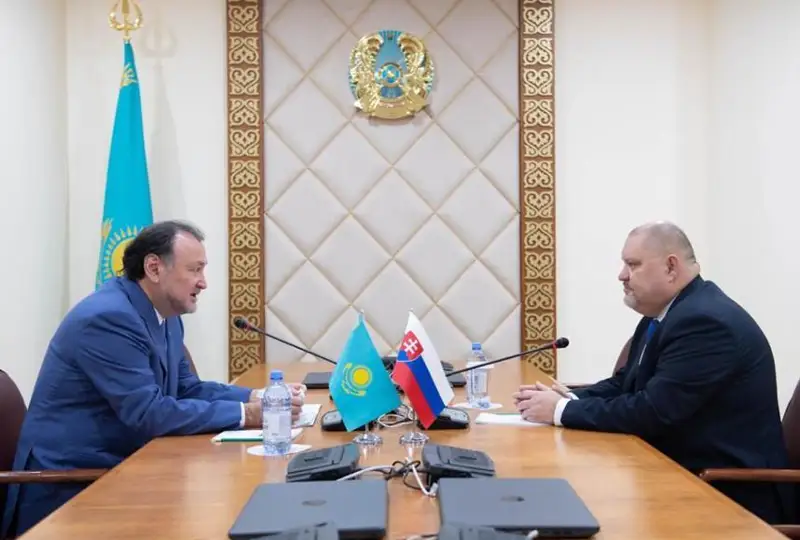 Сенатда Қозоғистон ва Словакия ўртасидаги парламентлараро ҳамкорлик масалалари муҳокама қилинди