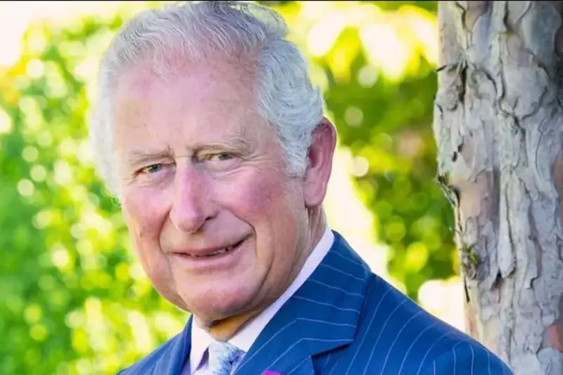 Буюк Британия қироли Карл III нинг тож кийиш маросими санаси маълум бўлди