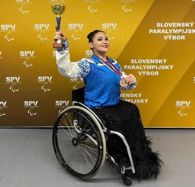 Қарағандилик қиз Параби бўйича жаҳон чемпионатида бронза медалини қўлга киритди