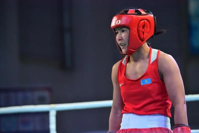 Яна бир қозоғистонлик боксчи жаҳон чемпионати ярим финалига чиқди