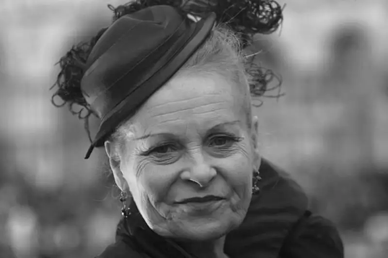 Умерла Вивьен Вествуд - британский дизайнер, создавшая панк-моду