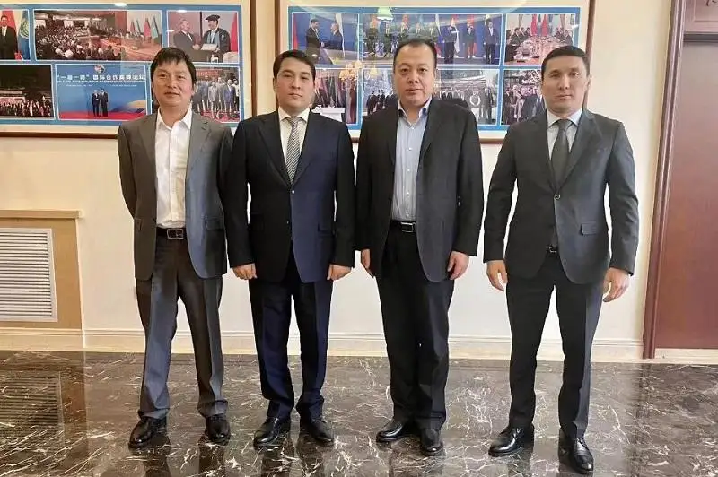 哈萨克斯坦驻华大使馆同中国投资商举行会谈