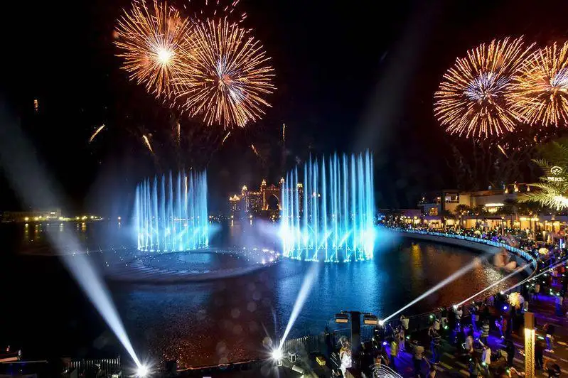 Дубайда дунёдаги энг катта фаввора очилди