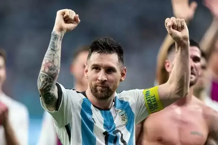 Қатар-2022: Лионел Месси жаҳон чемпионатидаги ўнинчи голини урди