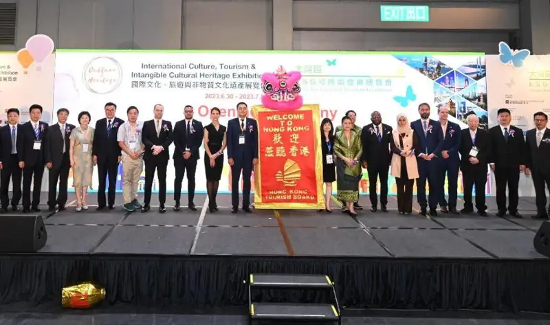 驻香港总领馆参加香港国际文化和旅游展览会