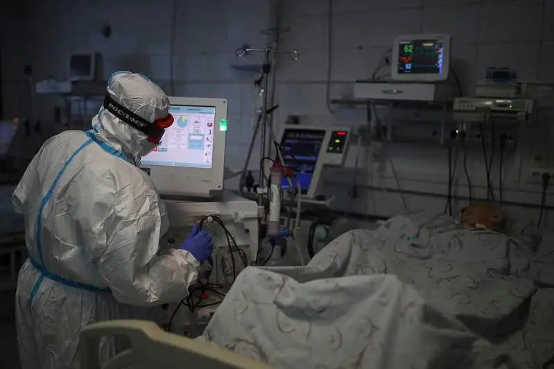 ВОЗ сообщила о росте на 43% числа умерших от ковида в мире за неделю