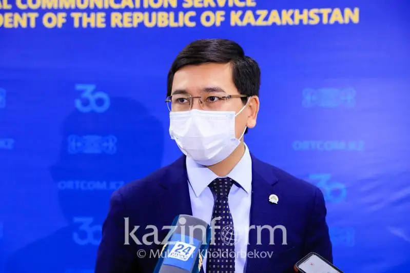 Таълим вазири Қозоғистонда ўқитувчиларнинг ўртача маоши қанчалигини айтди