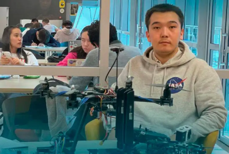 Қозоғистонлик талаба курьер ўрнини босувчи дрон ихтиро қилди