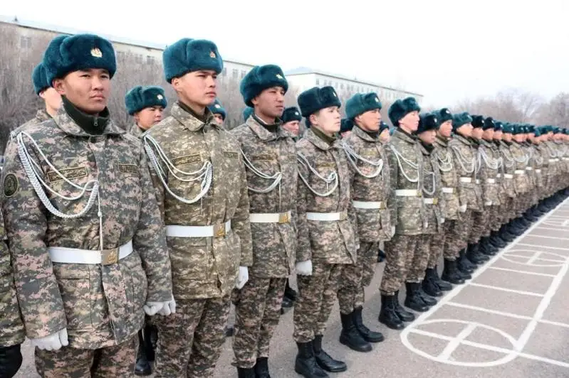 قازاقستان اسكەرلەرىنىڭ كيىم فورماسى وزگەرەدى