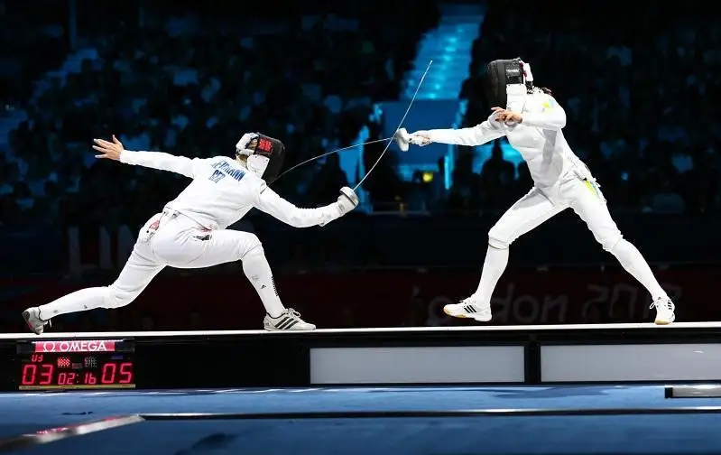 Қозоғистонлик спортчилар қиличбозлик бўйича Осиё чемпионатида кучли учликдан жой олди