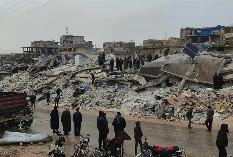 Суриядаги зилзила қурбонлари сони 1,7 мингдан ошди