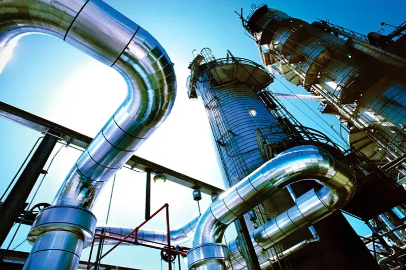 Планы по переработке нефти озвучили в Минэнерго