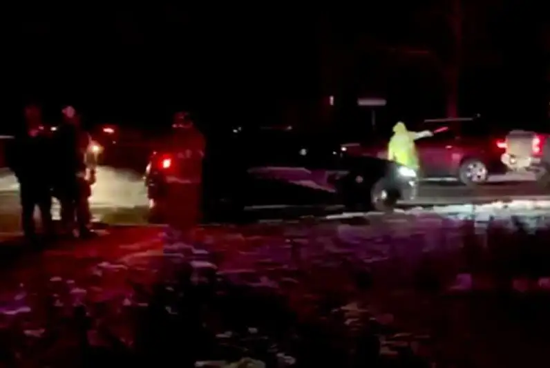 Нью-Йорк штатида ҳарбий вертолёт қулаб тушди