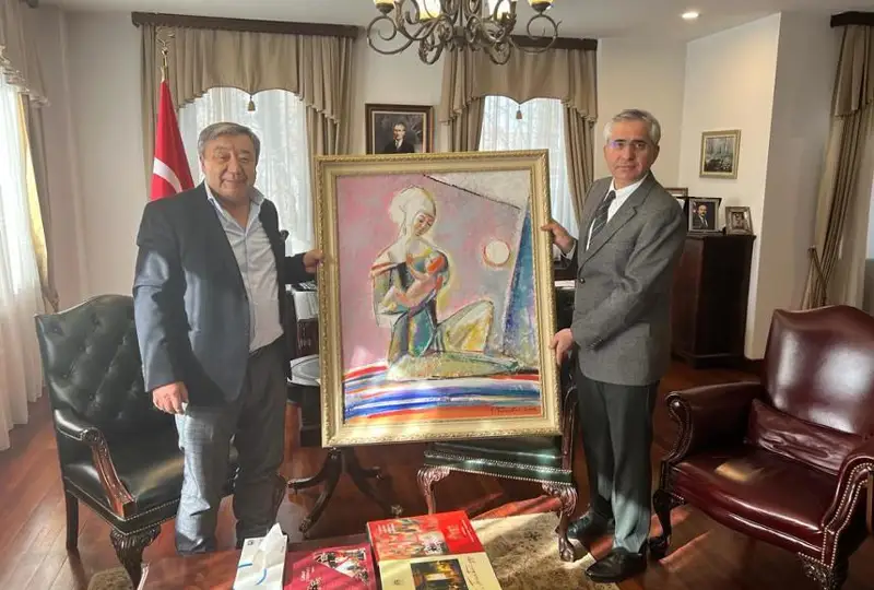 Қозоғистонлик рассом «Умай она» картинасини сотишдан тушган 10 млн тенгени Туркияга хайрия қилди