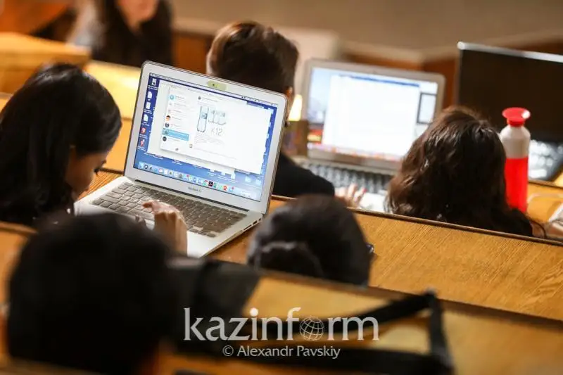 哈萨克斯坦14所高校入围2022年QS世界大学排名
