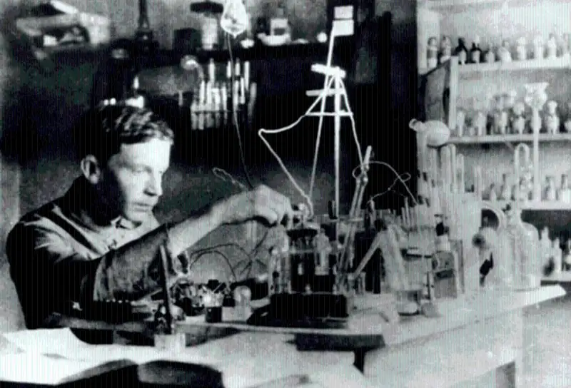 الەمگە اتى ءماشهۇر عالىم قازاقستاندا تۇرمەدە وتىرعان