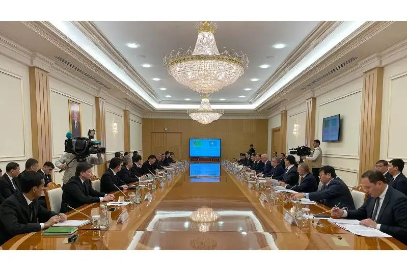 Ашхободда Қозоғистон-Туркманистон ҳукуматлараро йиғилиши бўлиб ўтди