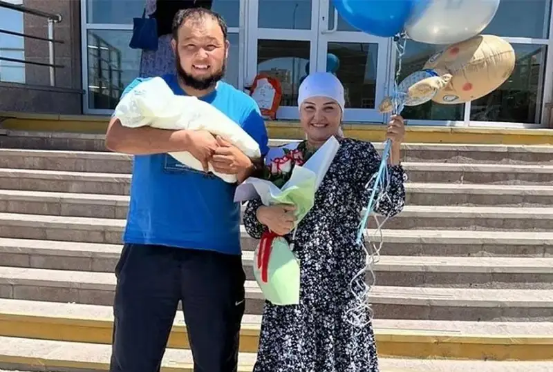 Жительница Мангистау родила 12-го ребенка