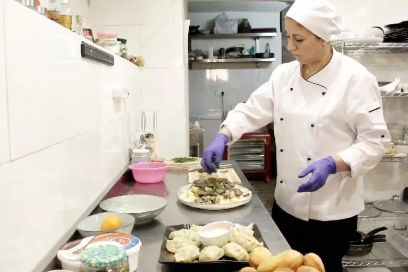 Грузияда қозоқ миллий таомлари ресторани очилди