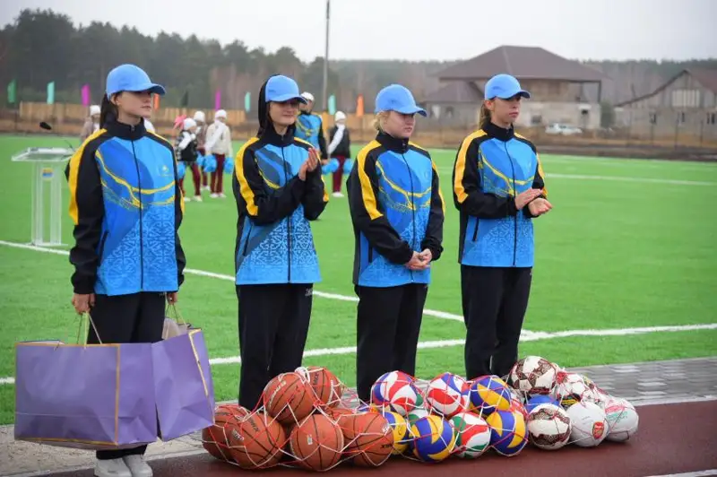 Новый стадион открыли в канун Дня Республики в Акмолинской области
