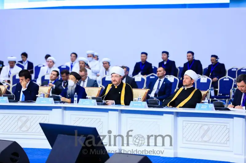 Adamzat bir-birine aıtylǵan ýájdi estı alamaǵannan zardap shegip otyr - Ravıl Gaınýtdın