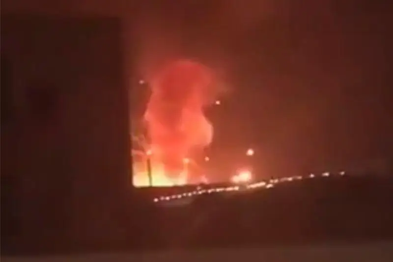 Иорданиядаги ҳарбий омборхонада даҳшатли портлаш юз берди