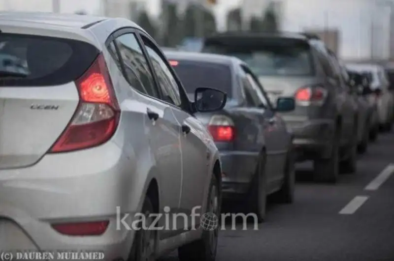 Январь ойида Қозоғистонда нечта автомобиль рўйхатга олинган